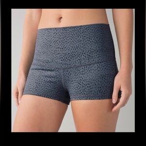 Lululemon Boogie Short *Roll Down